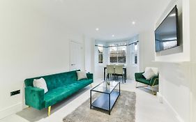 Amazing 2 Bed Apartment Clapham North